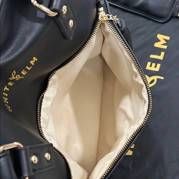 Travel Tote 
GEMINI CONVERTIBLE BACKPACK BLACK - Picture 6 of 12